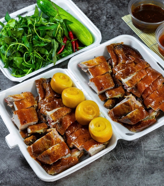 Vịt Quay Tỳ Bà Da Giòn Nguyên Con